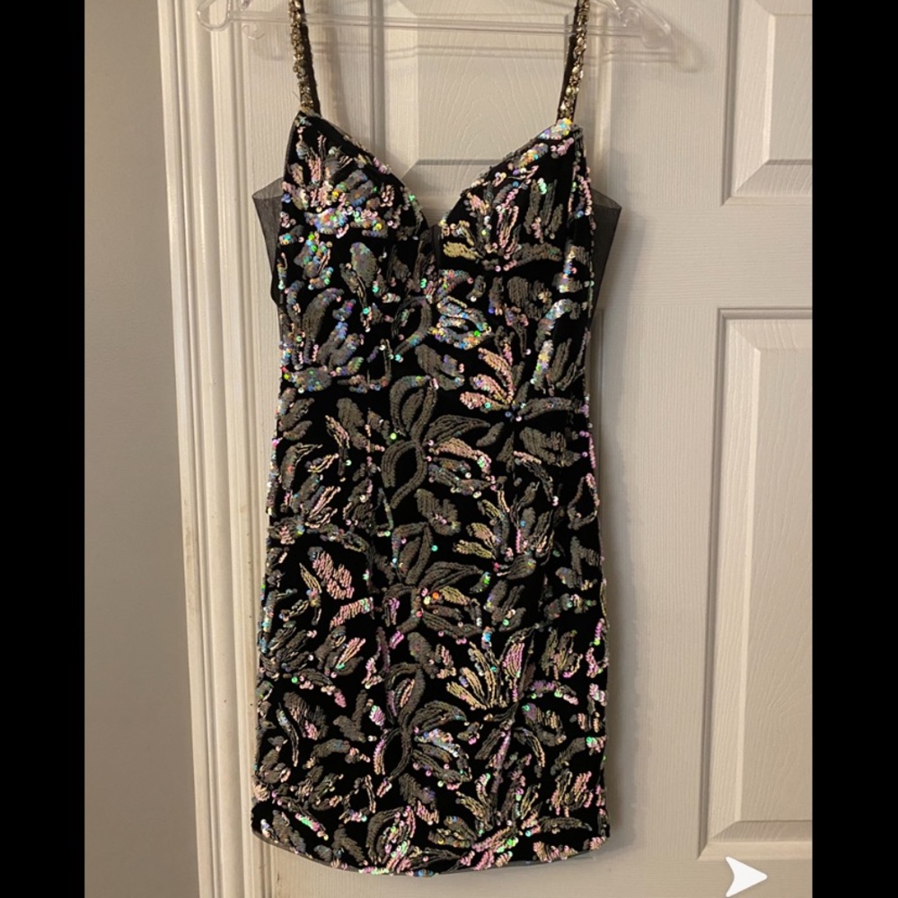 Jovani black cocktail